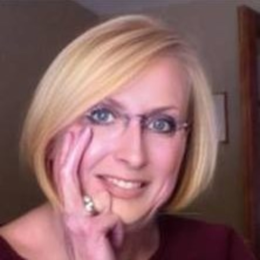 Meet your Posher, Laurie